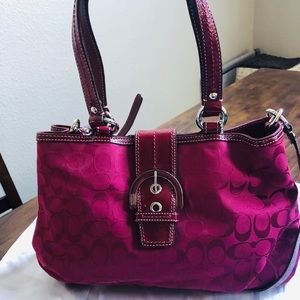 COACH SMALL SHOULDER BAG